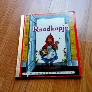 P. 1948 Vintage, German. Een Gouden Boekje Roodkapje 76 years old book